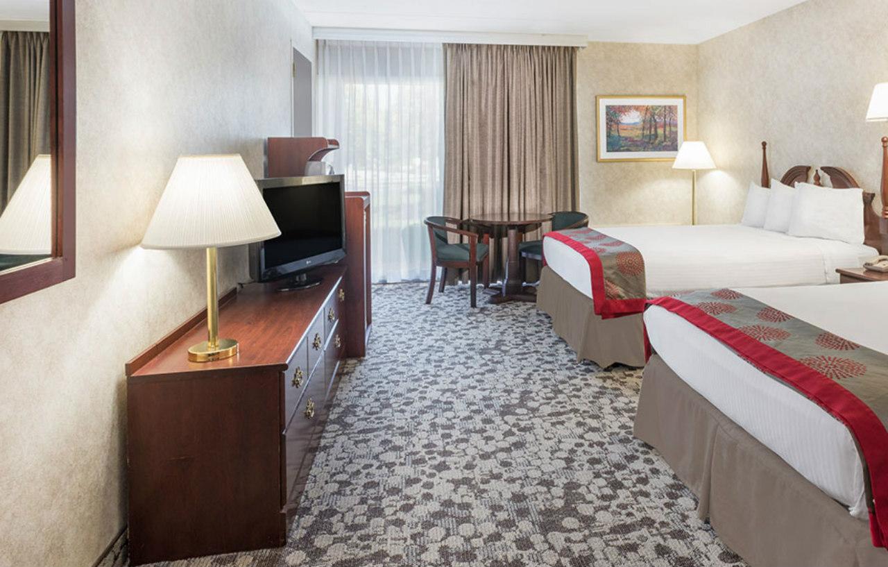 فندق Ramada Plaza By Wyndham بورتلاند، أوريغون المظهر الخارجي الصورة